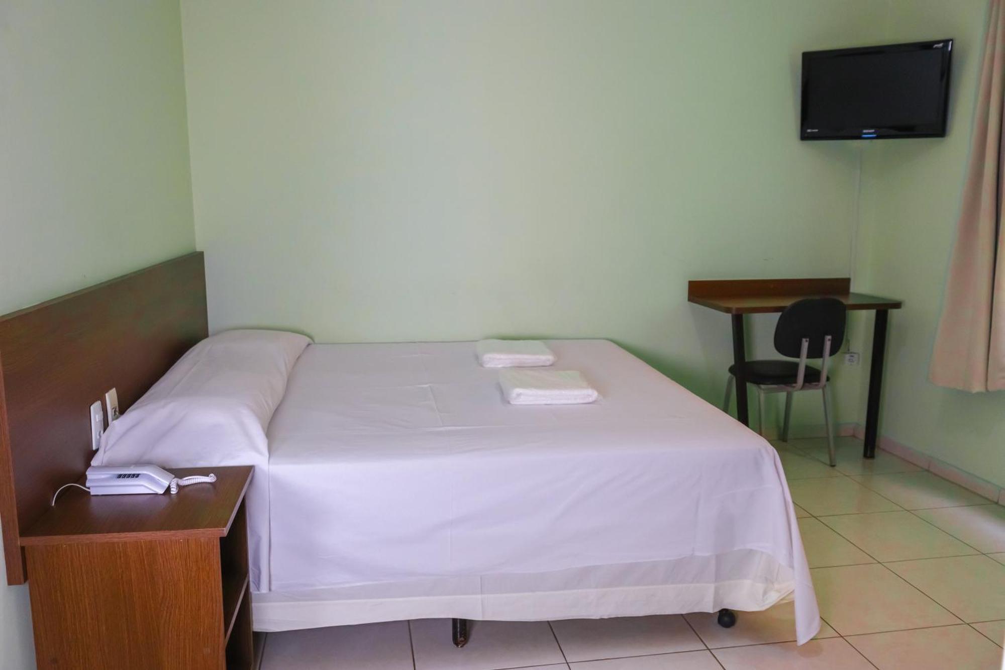 Trindade Plaza Hotel Экстерьер фото